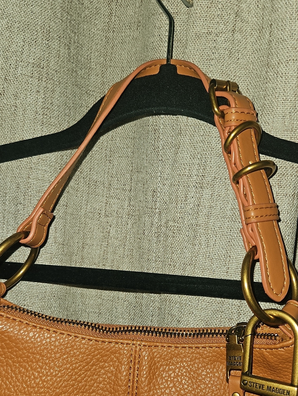 Steve Madden Tan Pebbled Leather Mini Shoulder Bag with Charms - Picture 5 of 7